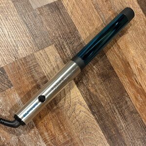 Professional Silver and Black Curling Iron